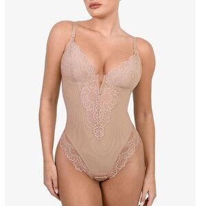 Gorgeous nude tummy control shapewear Bodysuit Deep-V Neck Lace Thong😍